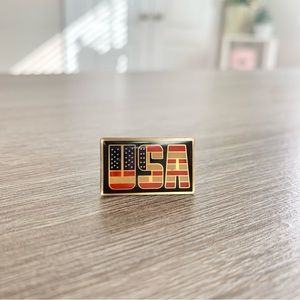 Vintage USA Patriotic Enamel Pin